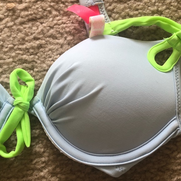 Victoria’s Secret Blue Push-up Bikini size 34A - Picture 2 of 3